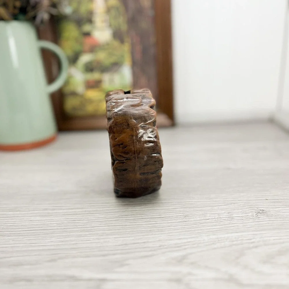 N/A retro ceramic